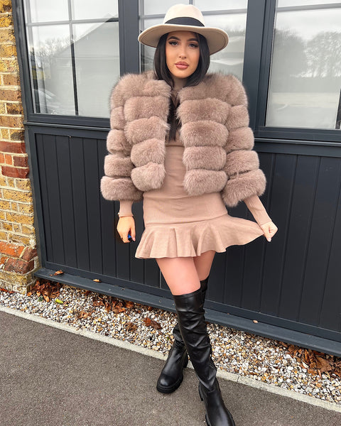 So Extra Luxury Cropped Straight Row Fur Coat